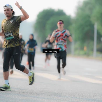 Runner Photo 6408052