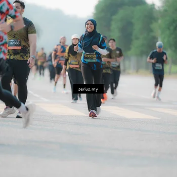 Runner Photo 6408077