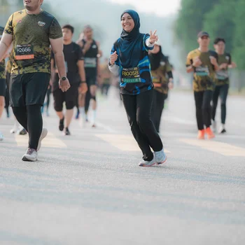 Runner Photo 6408093