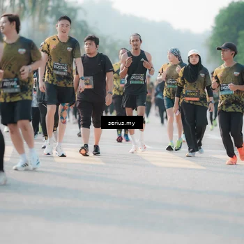 Runner Photo 6408102