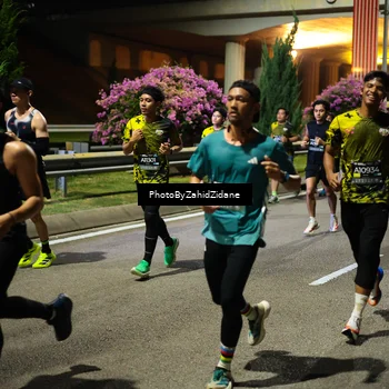 Runner Photo 6408111