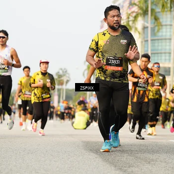 Runner Photo 6408122