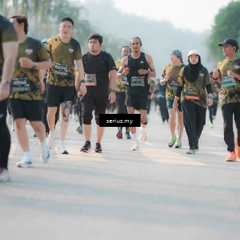 Runner Photo 6408140