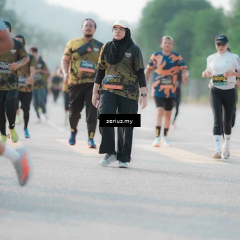Runner Photo 6408143