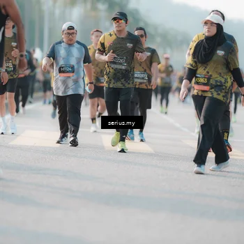 Runner Photo 6408152