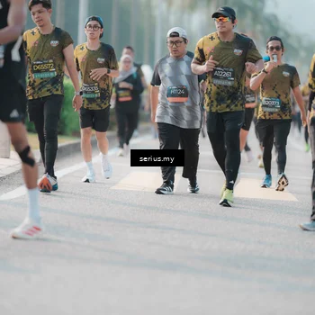Runner Photo 6408154