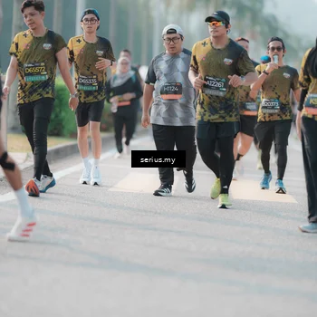 Runner Photo 6408165