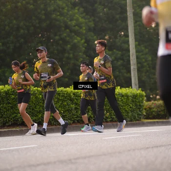 Runner Photo 6408179