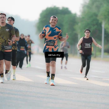 Runner Photo 6408187
