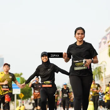 Runner Photo 6408199