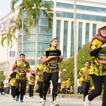Runner Photo 6408208