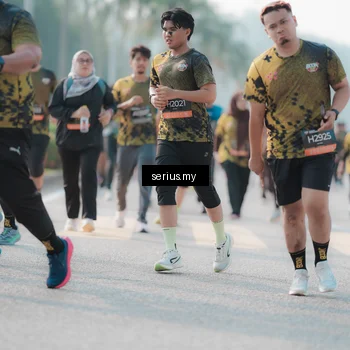 Runner Photo 6408215