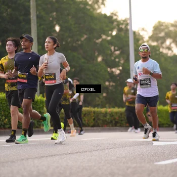 Runner Photo 6408218