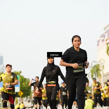 Runner Photo 6408232