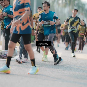 Runner Photo 6408236