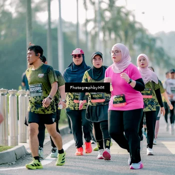 Runner Photo 6408251