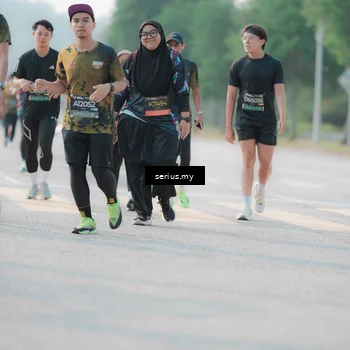 Runner Photo 6408252