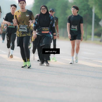 Runner Photo 6408260