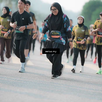Runner Photo 6408282