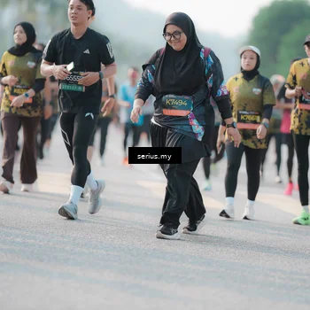 Runner Photo 6408288