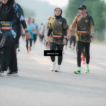 Runner Photo 6408297