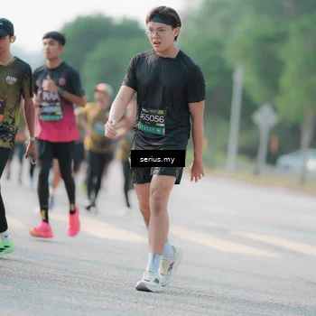 Runner Photo 6408307