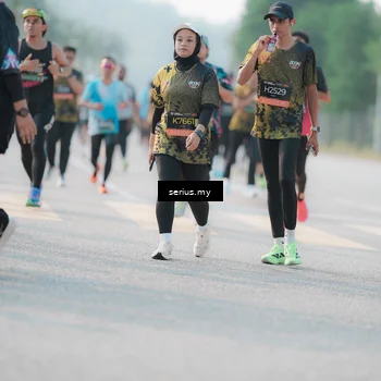 Runner Photo 6408308