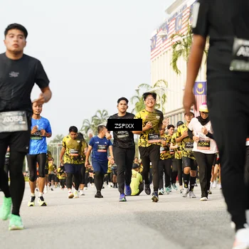 Runner Photo 6408310