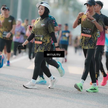 Runner Photo 6408317