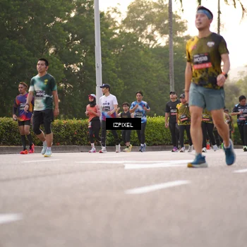 Runner Photo 6408319