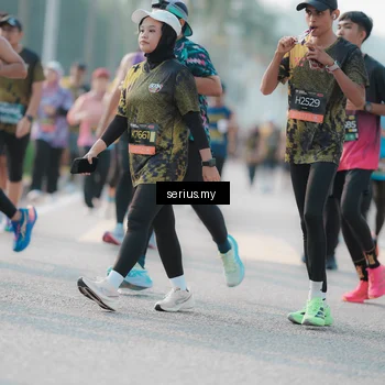 Runner Photo 6408322