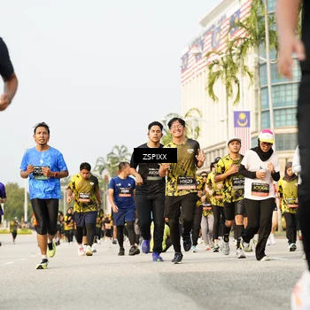 Runner Photo 6408326