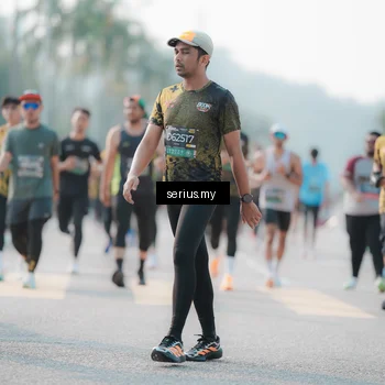 Runner Photo 6408329