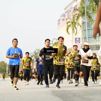 Runner Photo 6408341