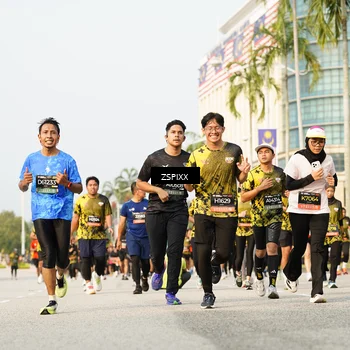 Runner Photo 6408342