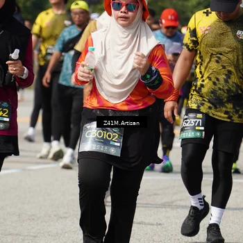 Runner Photo 6408343