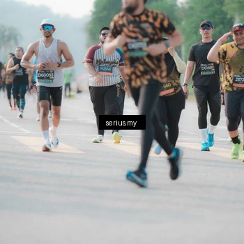 Runner Photo 6408344