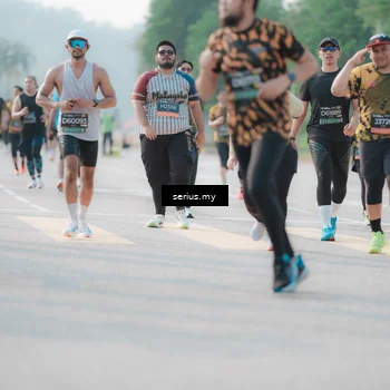 Runner Photo 6408351