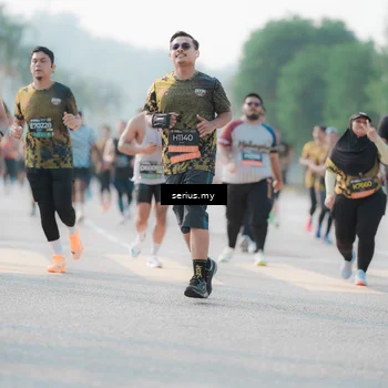 Runner Photo 6408361