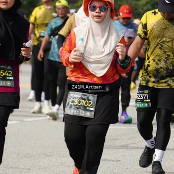 Runner Photo 6408363