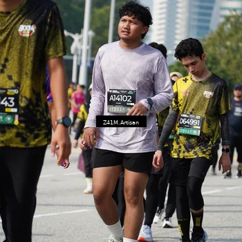 Runner Photo 6408379