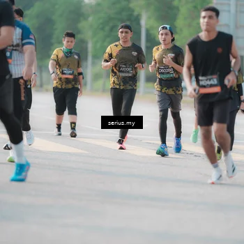 Runner Photo 6408386