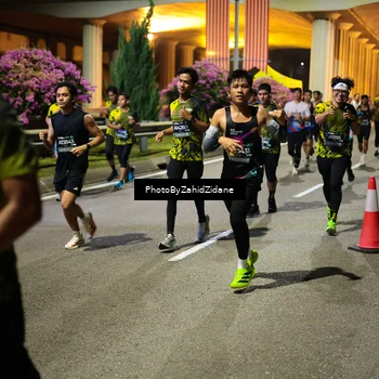 Runner Photo 6408391