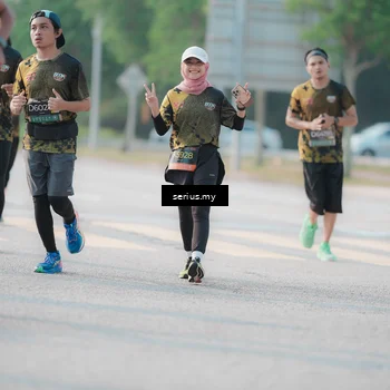 Runner Photo 6408397