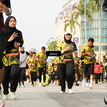 Runner Photo 6408402