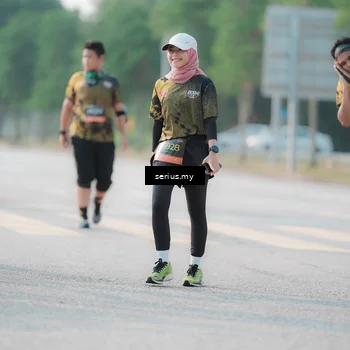 Runner Photo 6408406