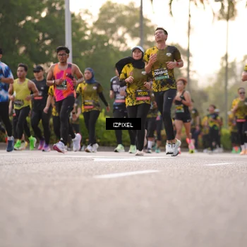 Runner Photo 6408473