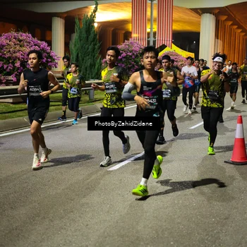 Runner Photo 6408487