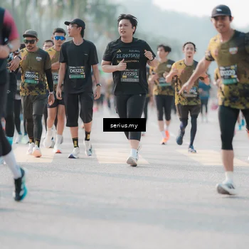 Runner Photo 6408540