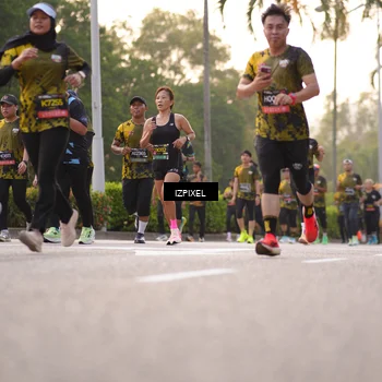 Runner Photo 6408542